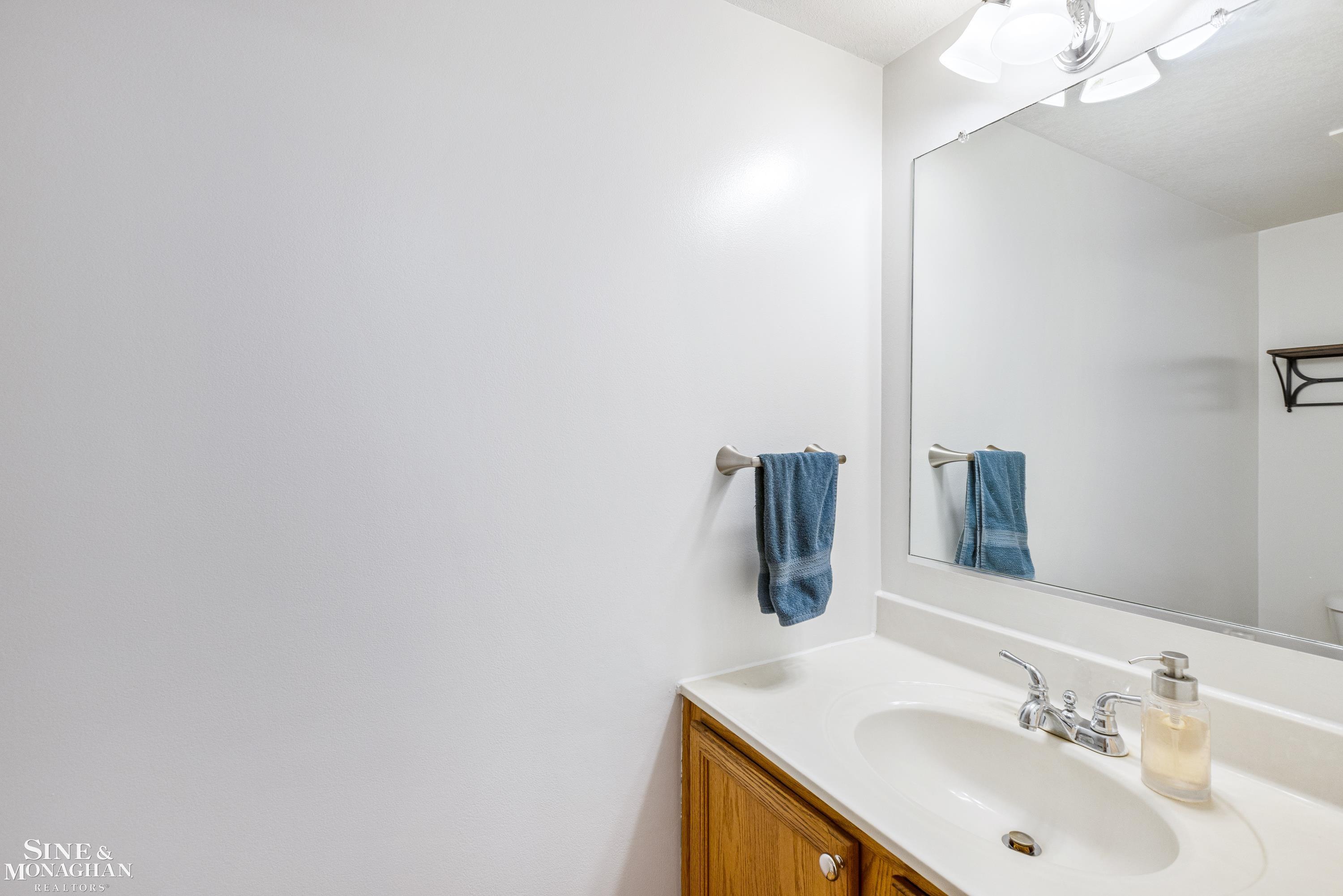 4915 Fisher Road Fort Gratiot, MI 48059 - Photo 14 of 46 50134439-17d21eb9-fa14-485d-99ec-3f175129d741.JPG