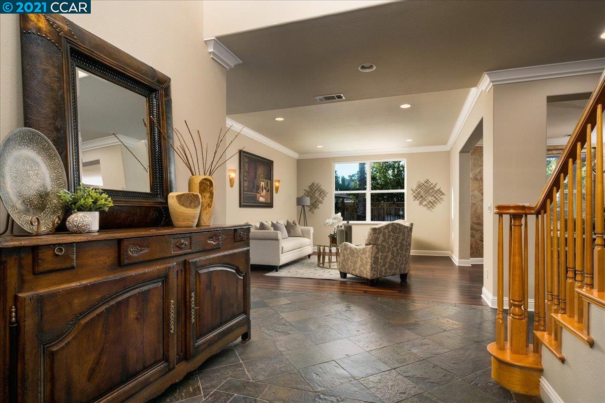 Undisclosed Address Danville, CA 94506 - Photo 4 of 40