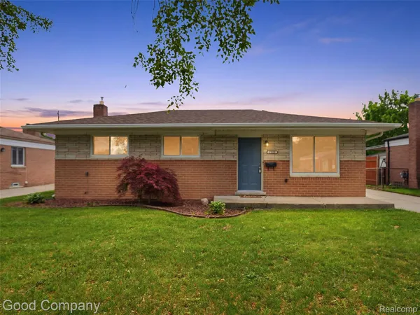 $235,000 | 31506 Gardendale Drive, Warren, MI 48088