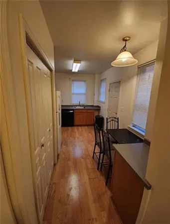 $3,100 | 158 Chesterfield Road, Pittsburgh, PA 15213