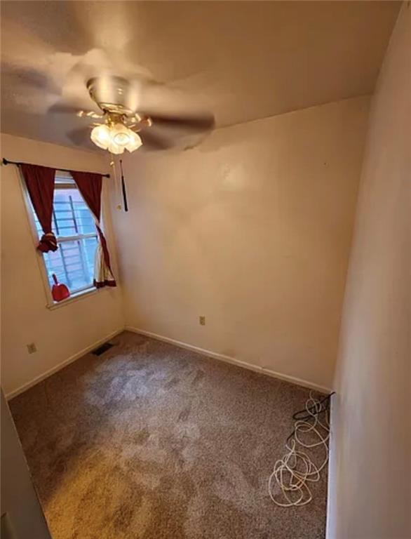 158 Chesterfield Road Pittsburgh, PA 15213 - Photo 4 of 12