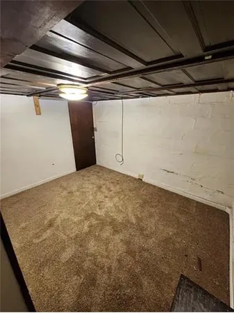 $3,100 | 158 Chesterfield Road, Pittsburgh, PA 15213