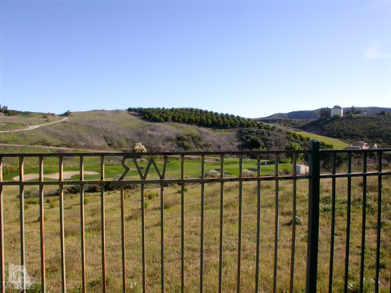 321 Fresh Meadows Road Simi Valley, CA 93065 - Photo 21 of 23 a view of a houses