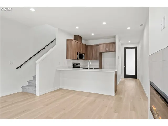 $449,900 | 5012 Northeast 113th Street, Vancouver, WA 98686