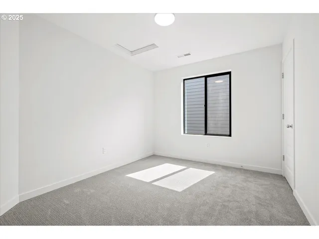 $449,900 | 5012 Northeast 113th Street, Vancouver, WA 98686