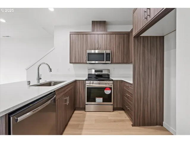 $449,900 | 5012 Northeast 113th Street, Vancouver, WA 98686