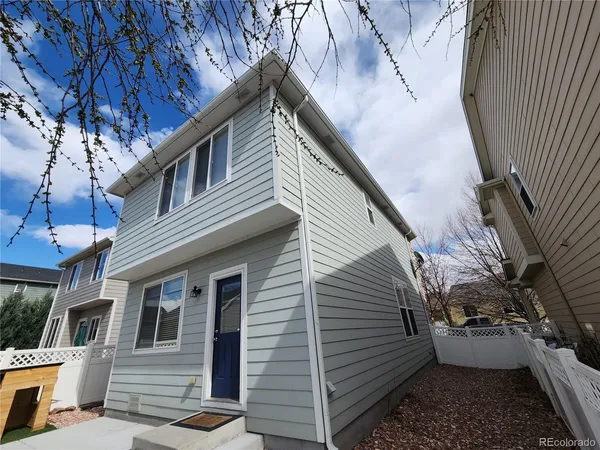 $2,195 | 2474 St Paul Drive, Colorado Springs, CO 80910