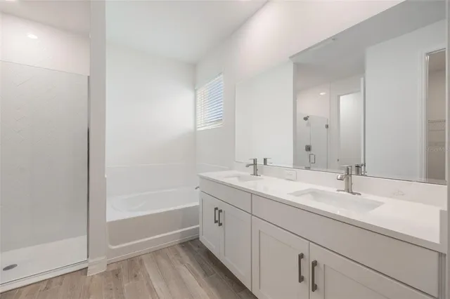 $523,990 | 8612 Bridgeport Bay Circle, Mount Dora, FL 32757