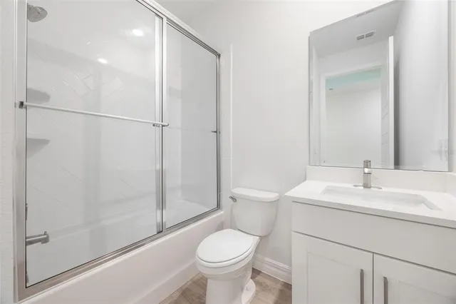 $523,990 | 8612 Bridgeport Bay Circle, Mount Dora, FL 32757