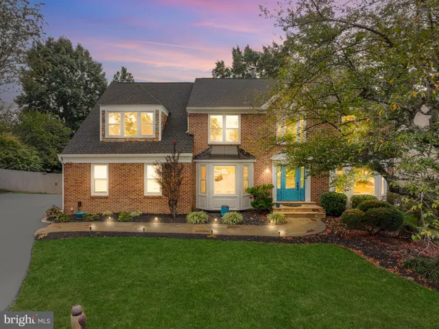 $1,574,000 | 2169 Westglen Court, Vienna, VA 22182