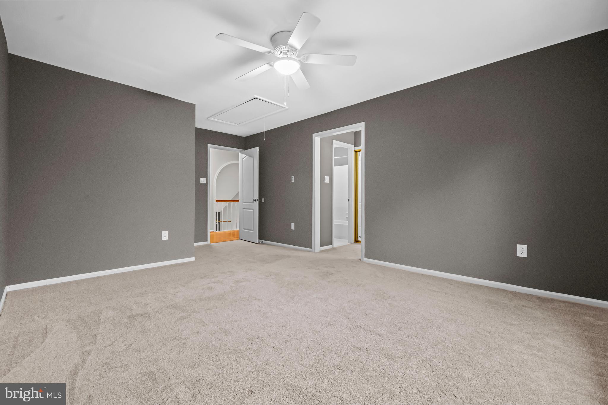 2169 Westglen Court Vienna, VA 22182 - Photo 33 of 63