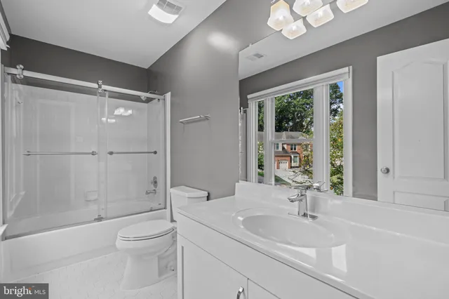 $1,574,000 | 2169 Westglen Court, Vienna, VA 22182