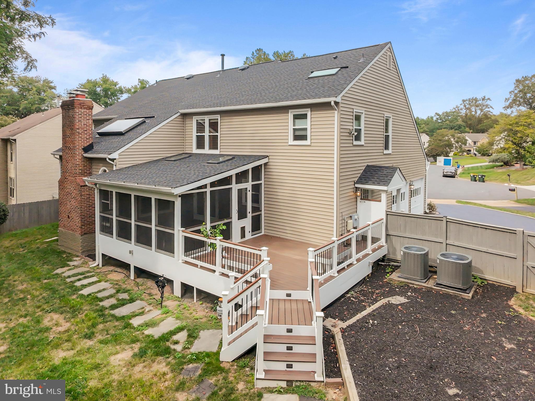 2169 Westglen Court Vienna, VA 22182 - Photo 50 of 63