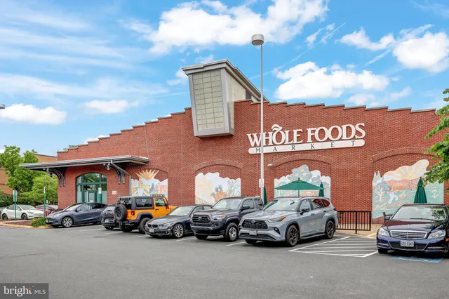 $1,574,000 | 2169 Westglen Court, Vienna, VA 22182