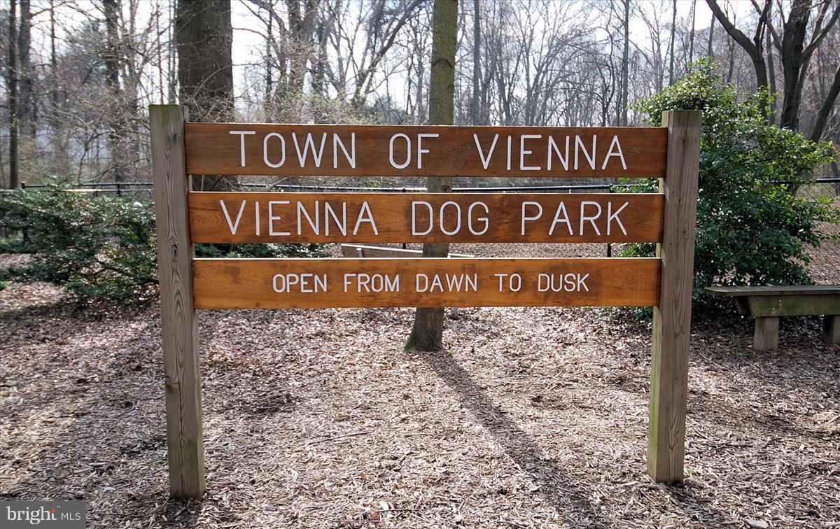 2169 Westglen Court Vienna, VA 22182 - Photo 59 of 63