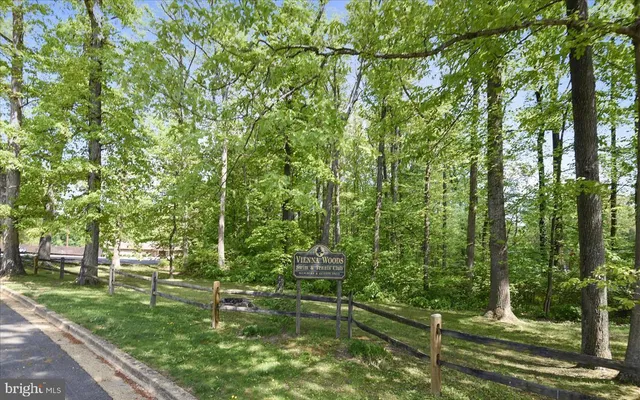 $1,574,000 | 2169 Westglen Court, Vienna, VA 22182