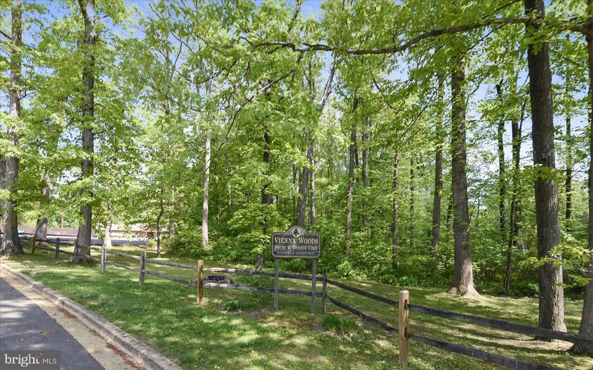 2169 Westglen Court Vienna, VA 22182 - Photo 60 of 63