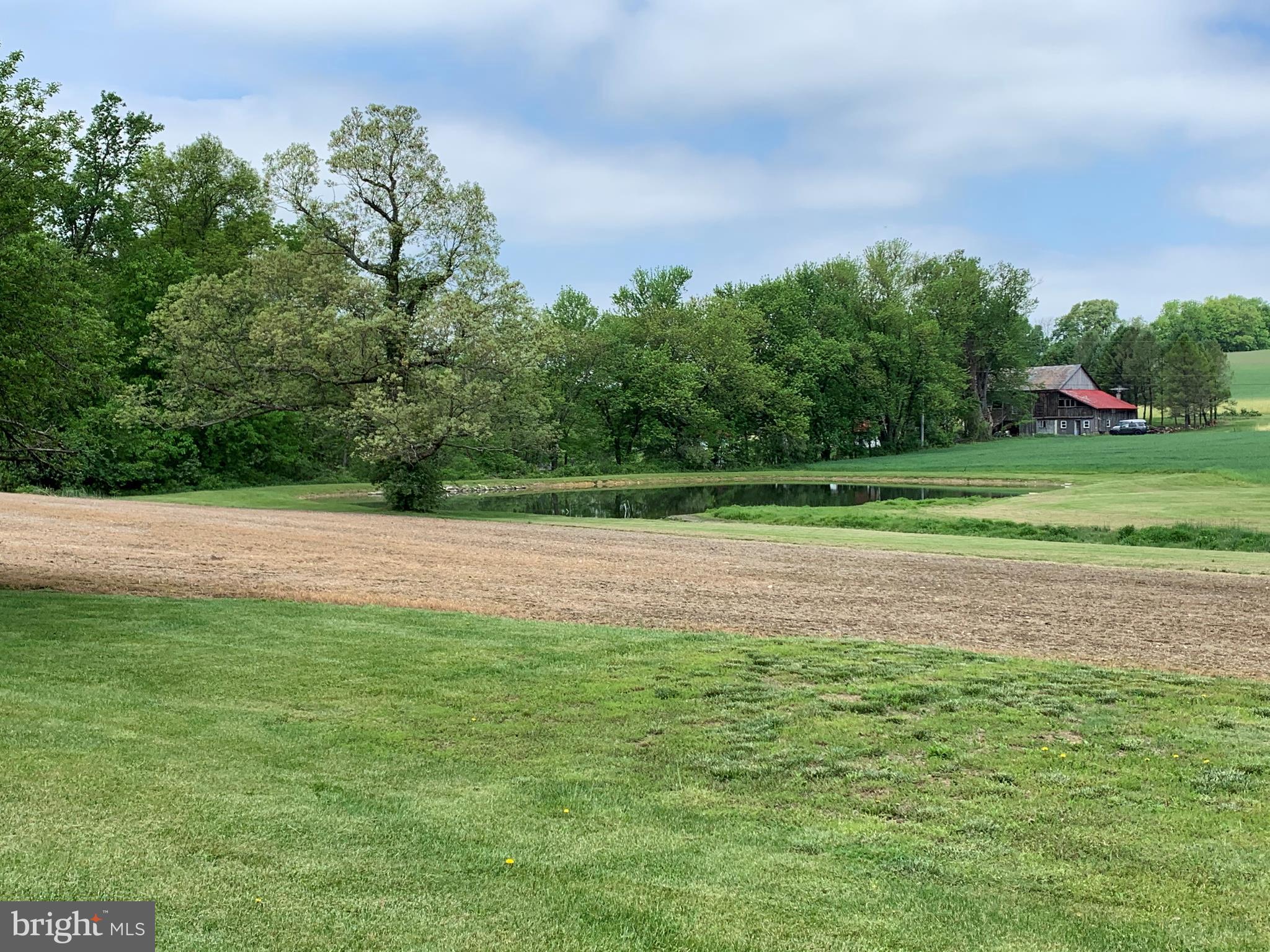 9162 Gackenbach Road Kempton, PA 19529 - Photo 11 of 38 Gallery Image 11