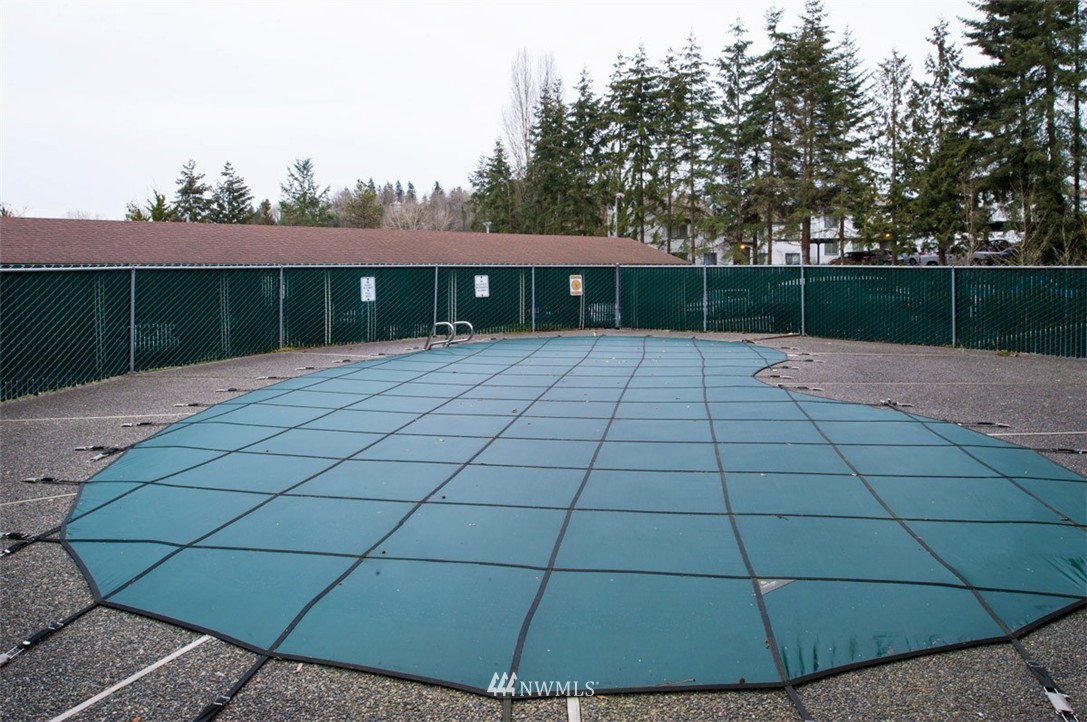 9517 Northeast 180th Street, Unit B101 Bothell, WA 98011 - Photo 15 of 23 Gallery Image 15