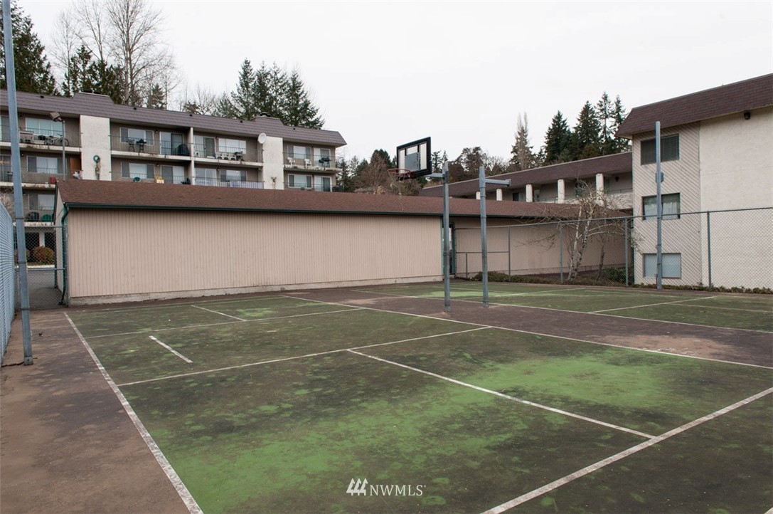 9517 Northeast 180th Street, Unit B101 Bothell, WA 98011 - Photo 23 of 23 Gallery Image 23