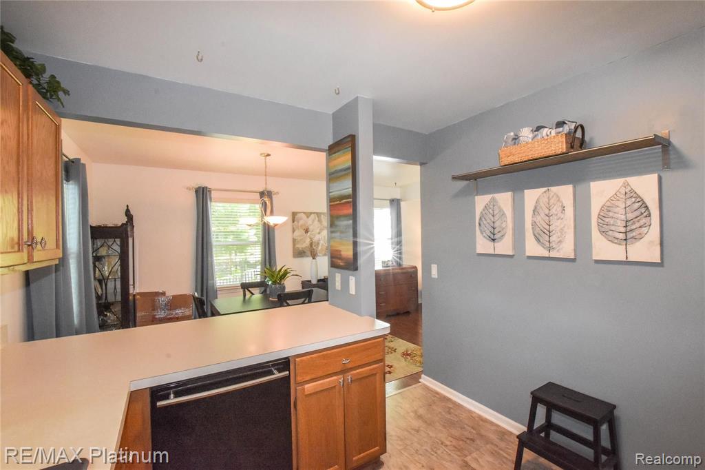 398 Springwell Lane Howell, MI 48843 - Photo 17 of 30