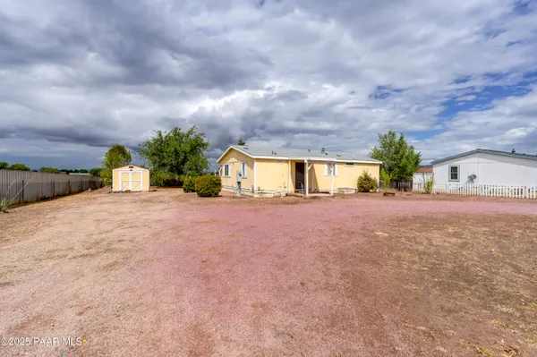 $247,500 | 24240 North Bourbon Alley, Paulden, AZ 86334