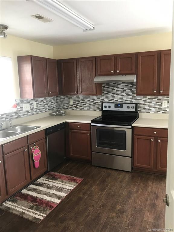 2706 Marmac Road Charlotte, NC 28208 - Photo 4 of 17