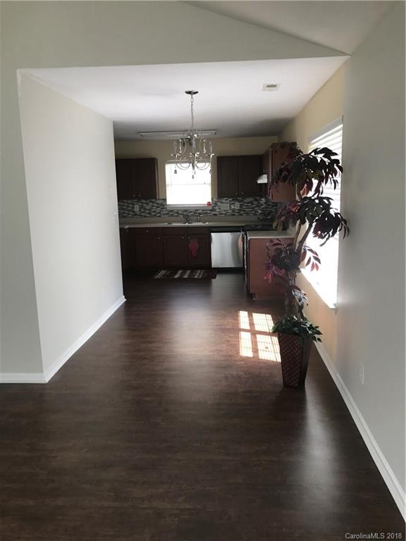 2706 Marmac Road Charlotte, NC 28208 - Photo 7 of 17