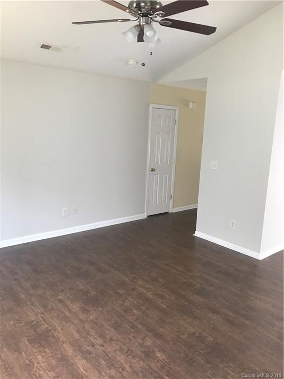 2706 Marmac Road Charlotte, NC 28208 - Photo 8 of 17