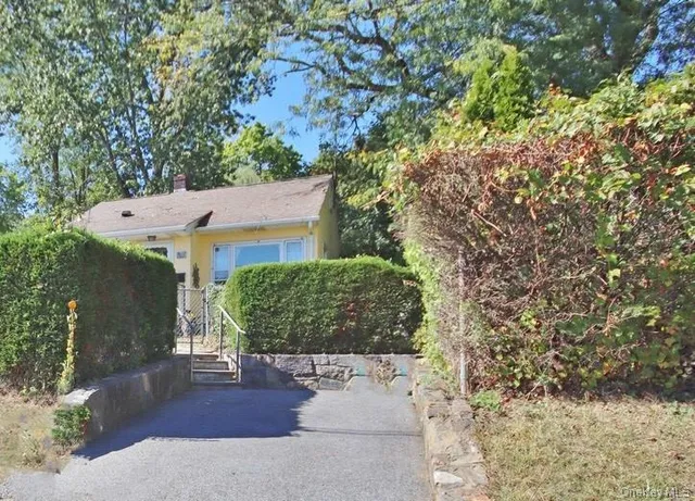 $425,000 | 24 Nelson Avenue, Ossining, NY 10562