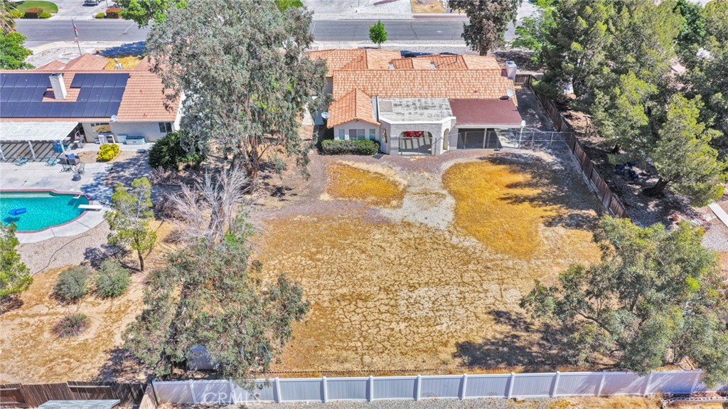 20403 Ochoa Road Apple Valley, CA 92307 - Photo 46 of 48 an aerial view of residential houses with outdoor space