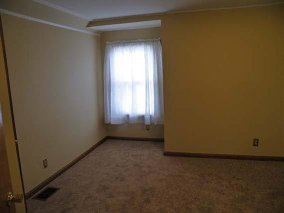 525 Hill N Dale Road Lexington, KY 40503 - Photo 7 of 29 Photo 7