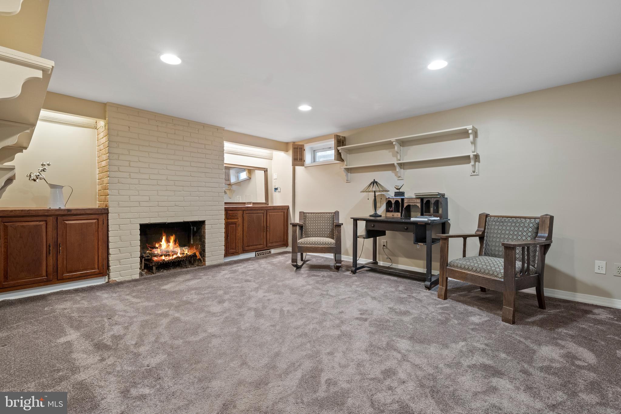 5402 Fremont Street Springfield, VA 22151 - Photo 21 of 30 Sitting Room