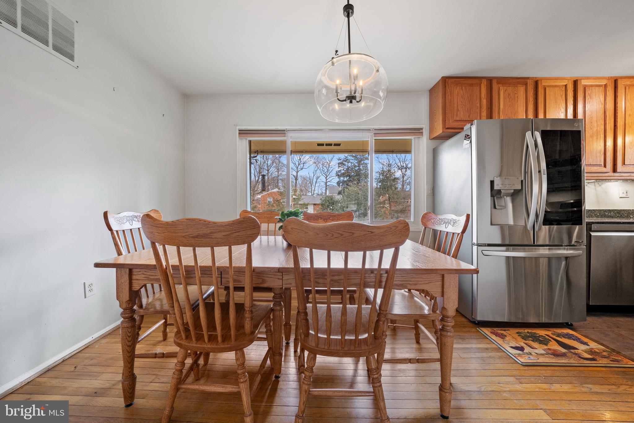 5402 Fremont Street Springfield, VA 22151 - Photo 10 of 30 Dining Room