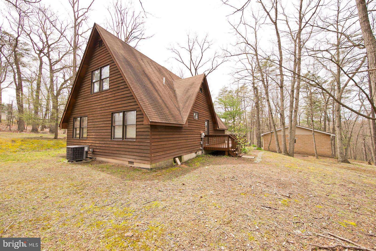 222 Collinsville Road Cross Junction, VA 22625 - Photo 7 of 46