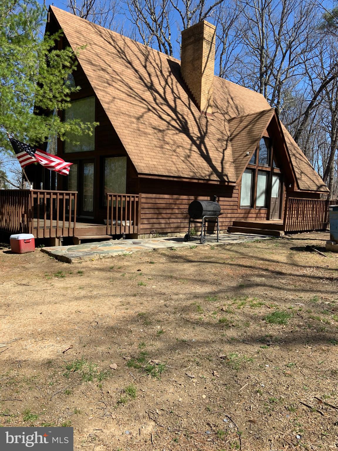 222 Collinsville Road Cross Junction, VA 22625 - Photo 10 of 46 Sideview