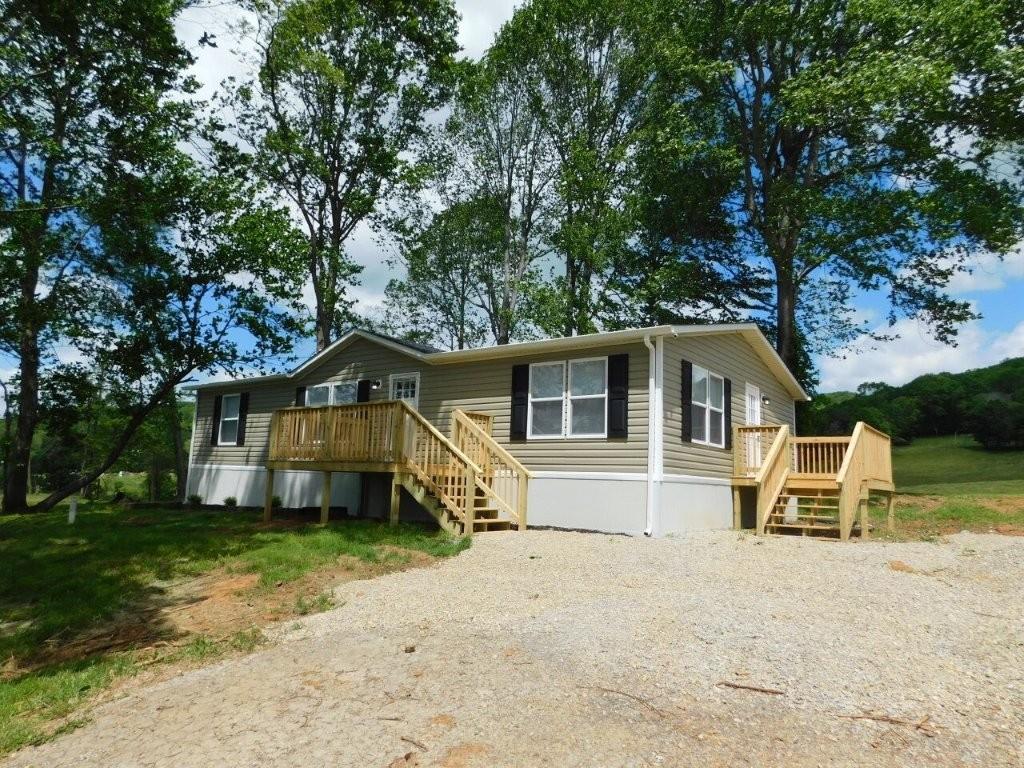 155 Davis Valley Road Atkins, VA 24311 - Photo 2 of 35 Gallery Image 2