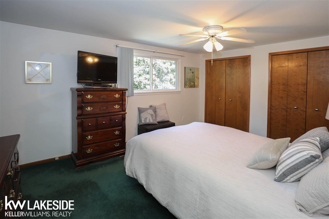 47615 Barbara Road Macomb, MI 48044 - Photo 26 of 42 50017932-25.JPG