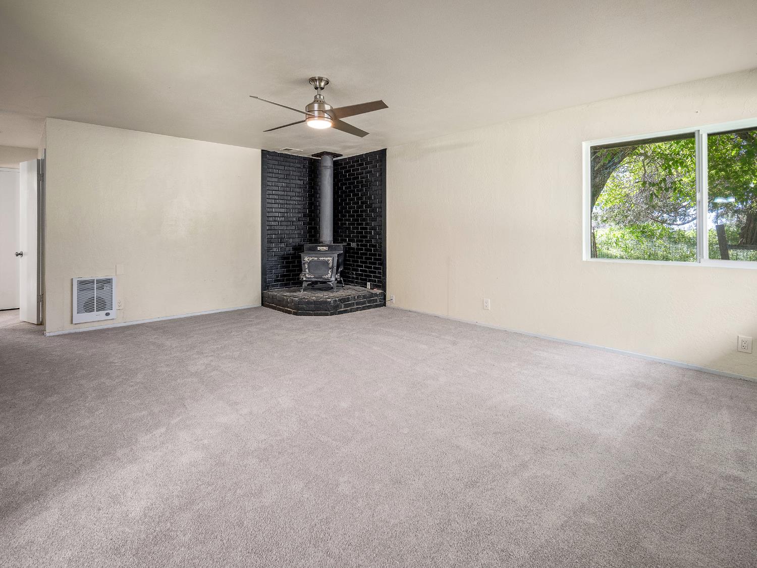 7131 Mt Aukum Road Somerset, CA 95684 - Photo 15 of 30