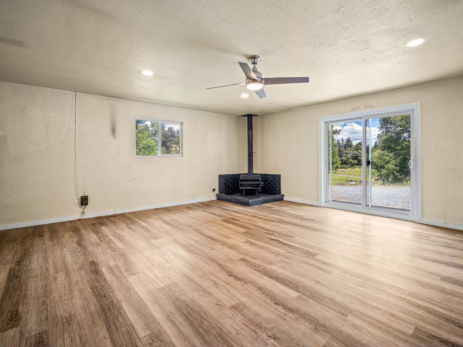 7131 Mt Aukum Road Somerset, CA 95684 - Photo 22 of 30