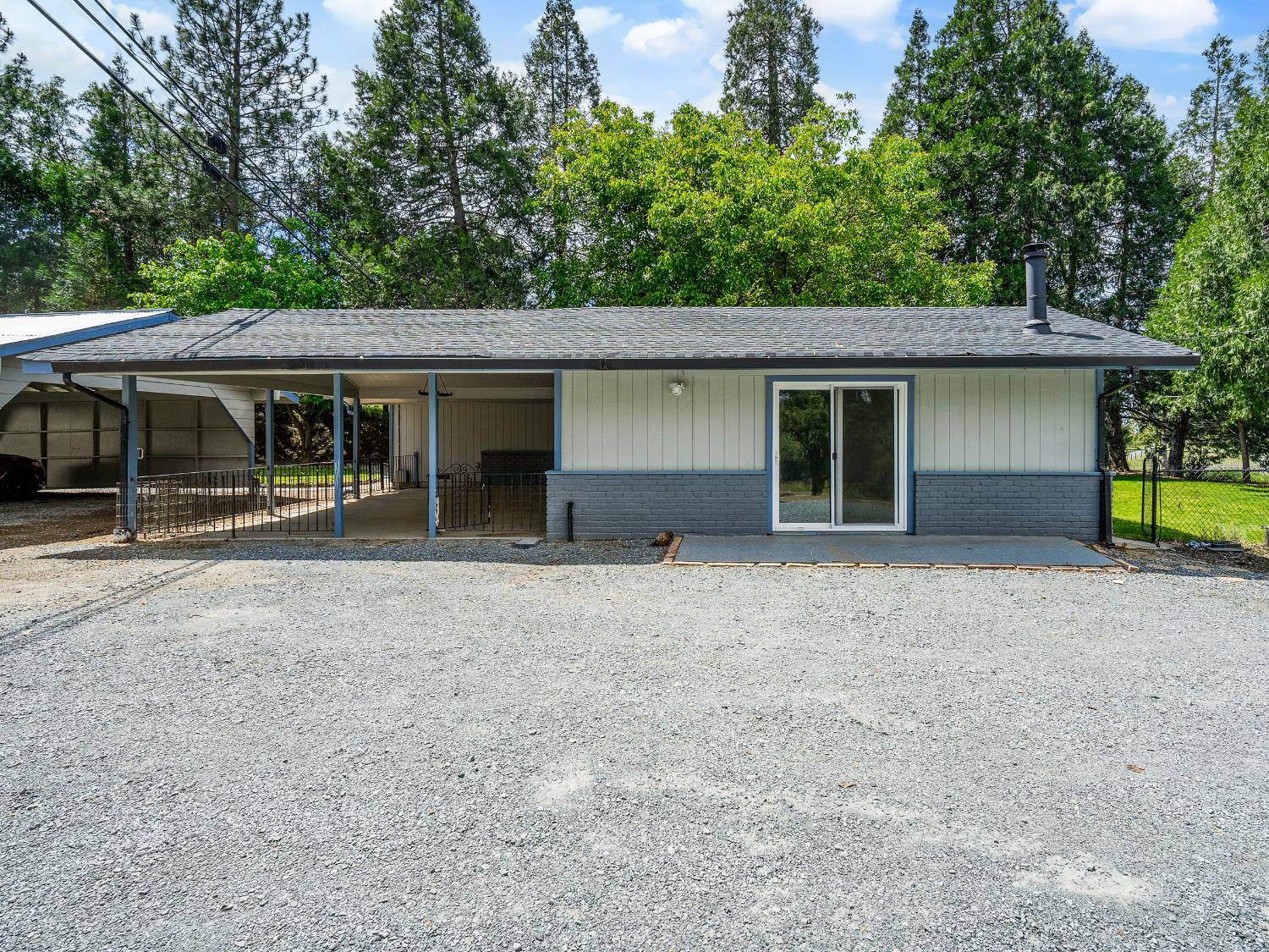 7131 Mt Aukum Road Somerset, CA 95684 - Photo 9 of 30