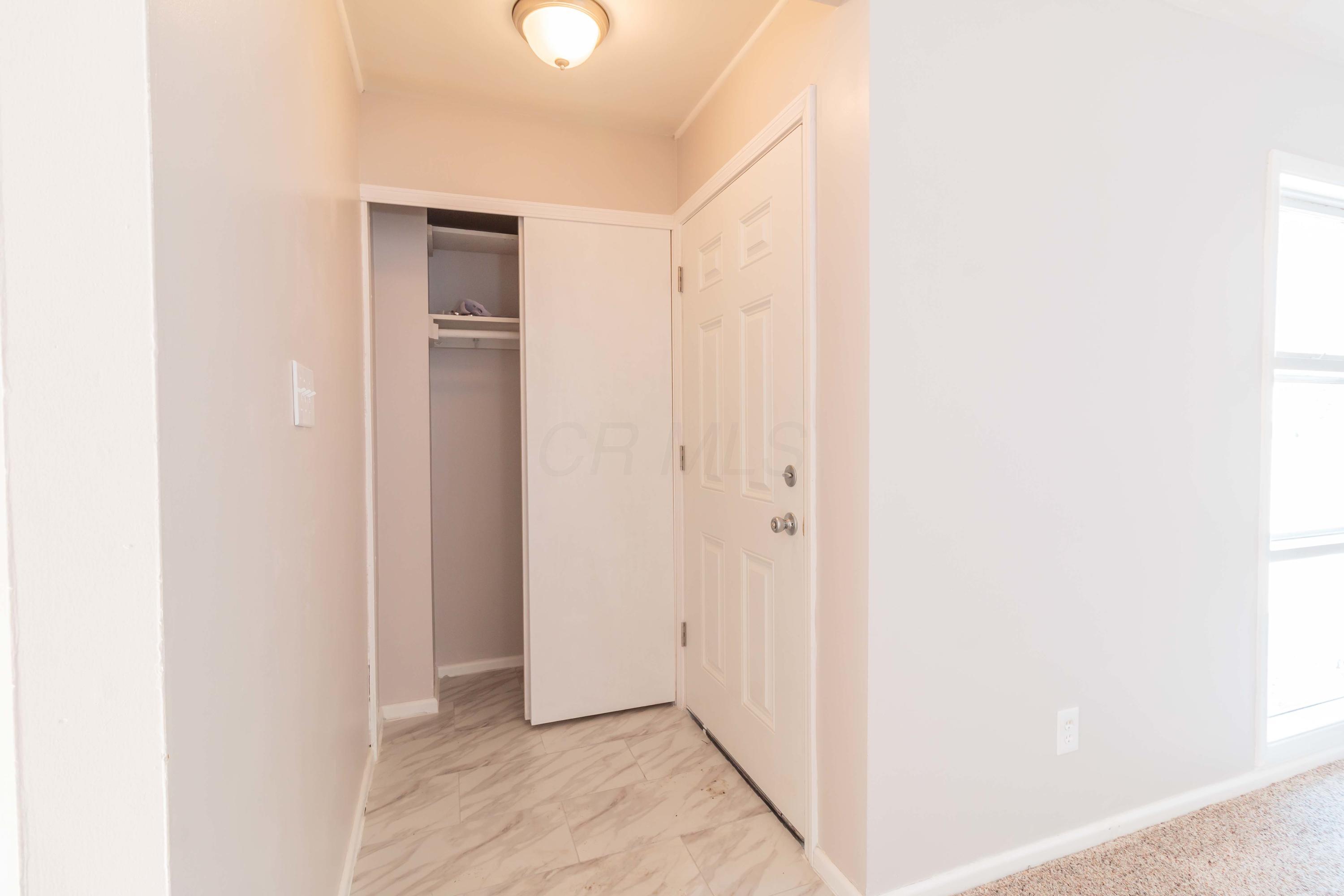 1338 Country Club Road Columbus, OH 43227 - Photo 26 of 42 Gallery Image 26