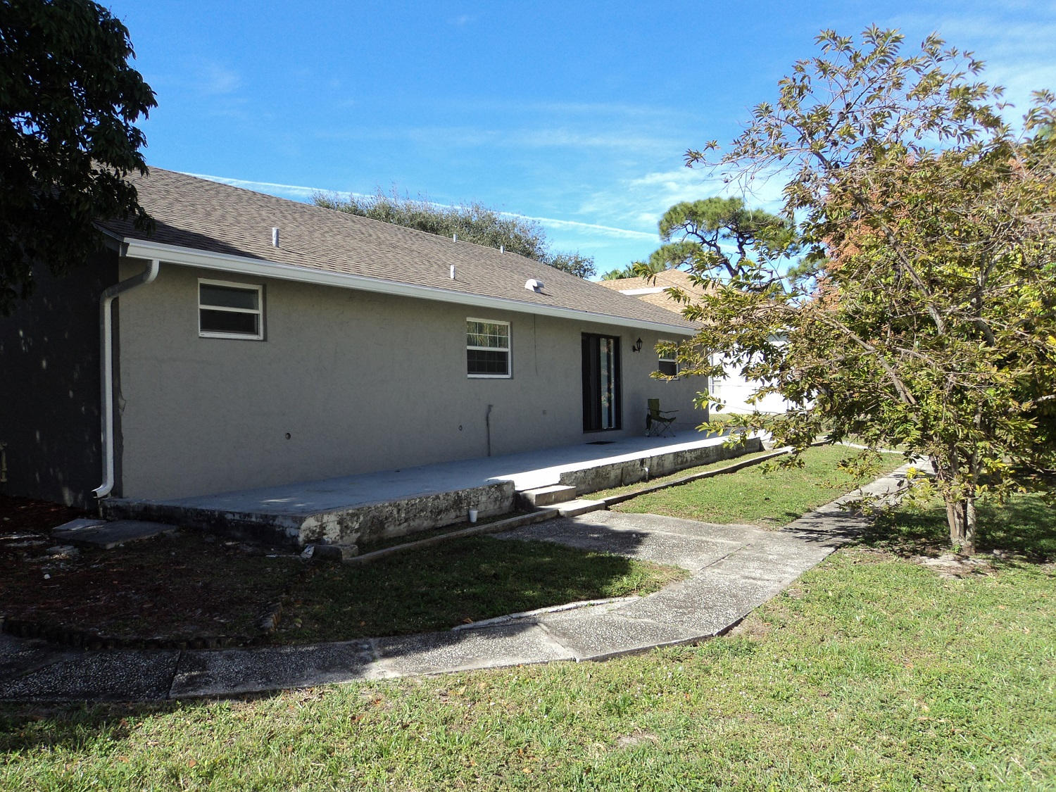 1306 Northwest 2nd Circle Boca Raton, FL 33432 - Photo 28 of 38 Back of House 1