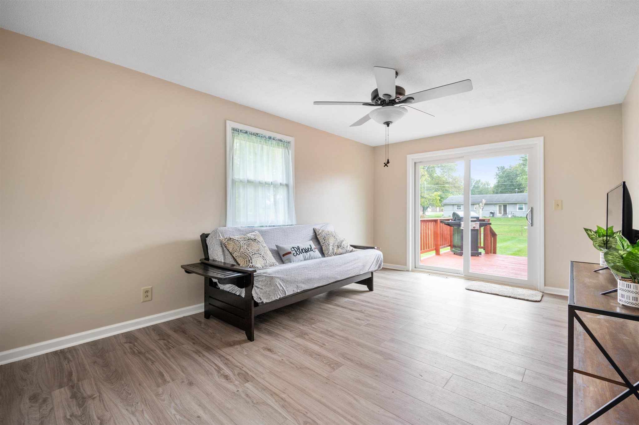 905 East Cooper Road Muncie, IN 47303 - Photo 11 of 19 Gallery Image 11
