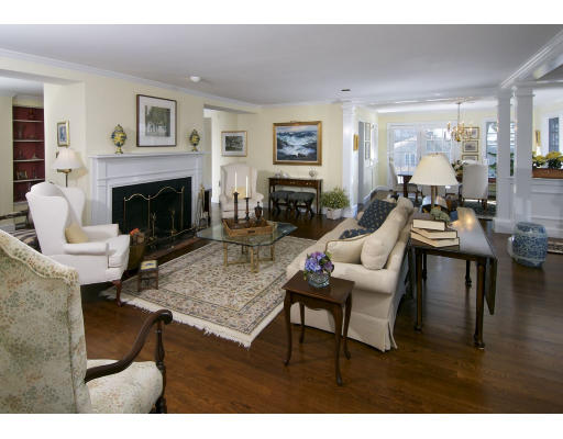 31 Rockholm Road Gloucester, MA 01930 - Photo 4 of 8 Gallery Image 4