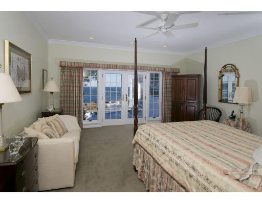 31 Rockholm Road Gloucester, MA 01930 - Photo 5 of 8 Gallery Image 5
