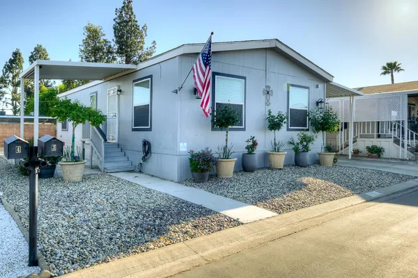$170,000 | 1001 Sylmar Avenue, Unit 3, Clovis, CA 93612