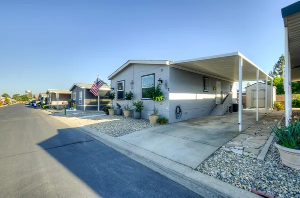 $170,000 | 1001 Sylmar Avenue, Unit 3, Clovis, CA 93612