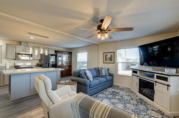 $170,000 | 1001 Sylmar Avenue, Unit 3, Clovis, CA 93612