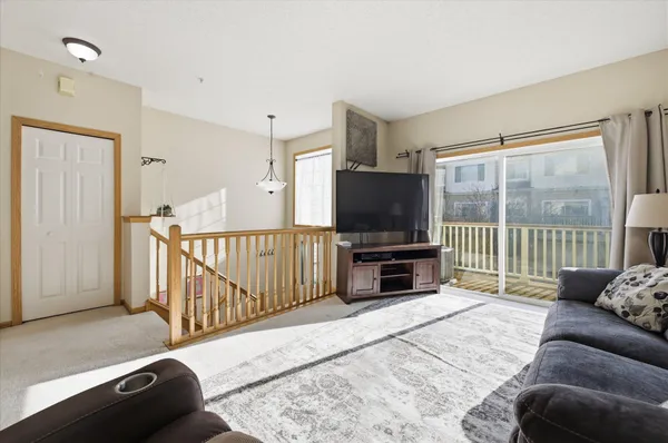 $250,000 | 13808 54th Avenue North, Plymouth, MN 55446